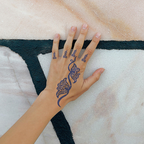 Pegatina De Tatuaje A Mano Con Forma De Flor En La Muñeca, 8