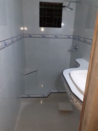 Imagen 4 de 5 de Albañilería, Revestimiento Y Sanitaria