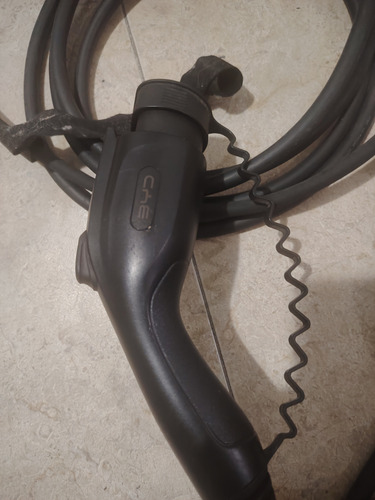 Cargador De Batería Híbrida Emergencia Byd 110v 220v (Usado)