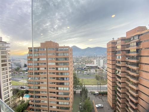 Departamento Penthouse En Venta De 5 Dorm., Alto Las Condes