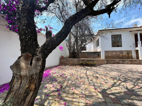 Imagen 4 de 24 de Casa Residencial En Venta/renta Seis Recámaras En Marfil Gua