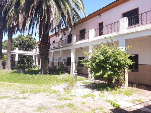 Imagen 9 de 22 de Excelente Edificio, Ideal Colegio, Universidad O Similar. Excelente Ubicacion Centrica Dentro Del Radio Urbano De Bella Vista, Con Buen Acceso Con Todos Los Medios De Transporte