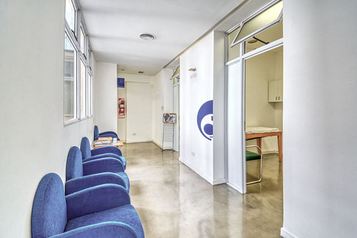 Oficina En Alquiler / Piso 1000 M2 / Edificio Antiguo