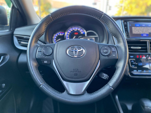 Toyota Yaris 1.5 16V FLEX SEDAN XLS CONNECT MULTIDRIVE