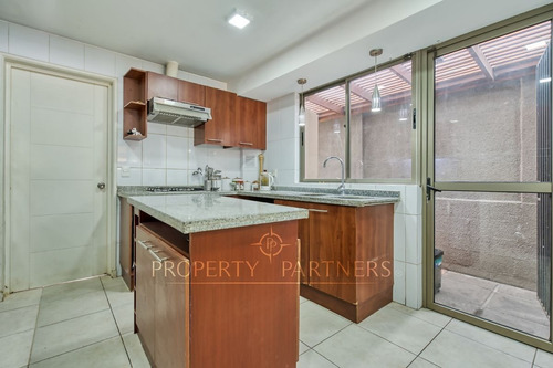 Imagen 7 de 14 de ¡excelente Oportunidad! Casa En Venta Peñalolén, Condominio.