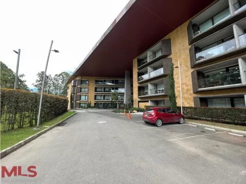 Aparta Suite(mls#236098)