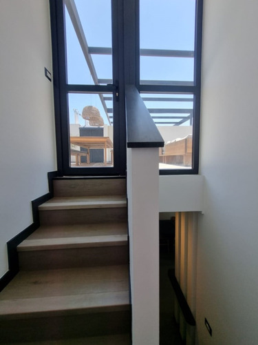 Espectacular Townhouse 4d+4b En San Carlos De Apoquindo.