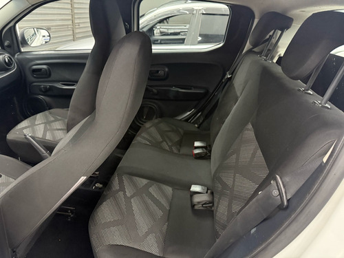 Fiat Mobi 1.0 EVO FLEX EASY MANUAL