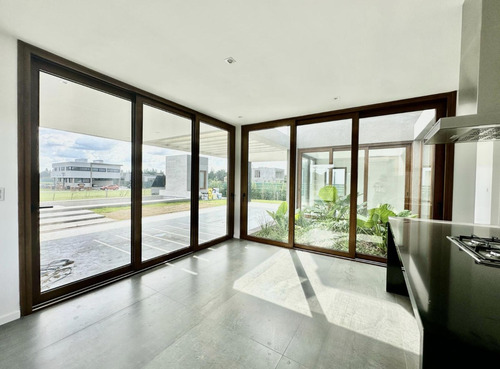 Casa En Venta De 5 Ambientes A Estrenar En Canning Chico, Esteban Echeverria