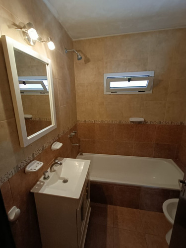 Casa Zona Residencial Sobre Lote Propio