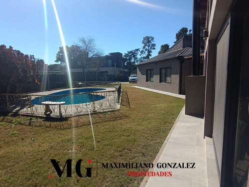 Casa En Venta En El Trebol, Ezeiza