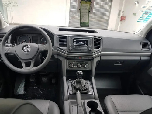 Imagen 4 de 9 de Volkswagen Amarok 2022 2.0 Cd Tdi 140cv Trendline Llantas16