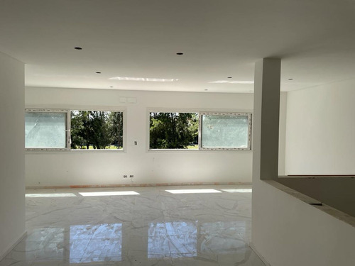 Imagen 13 de 25 de Casa Venta 3 Suites C/vistas Al Agua-sta. Catalina