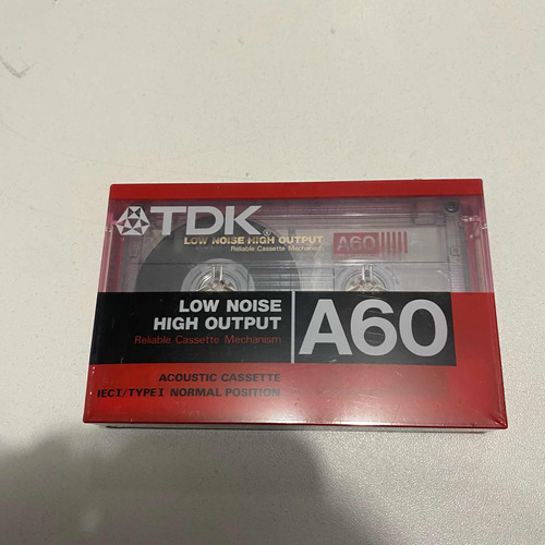 Fita Cassete Lacrada- Tdk A60 ( Low Noise High Output )