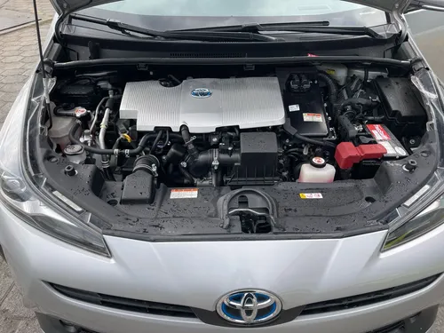 Toyota Prius 1.8 Premium Cvt