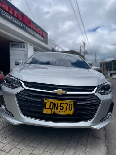 Chevrolet Onix 1.0T Premier Sedan At