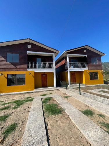 Se Arrienda Hermosa Casa En El Centro De Las Cabras