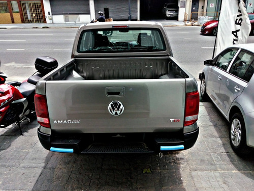 Imagen 9 de 15 de Volkswagen Amarok Comfortline 4x2 Manual 0 Km 2021