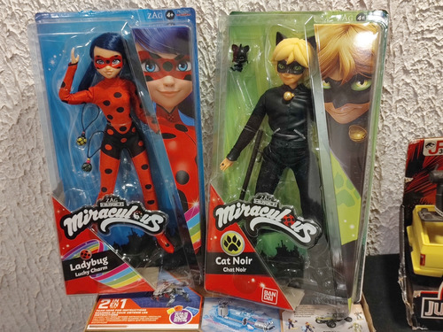 Bandai Miraculous Lady Bug & Cat Noir Fondi Azul