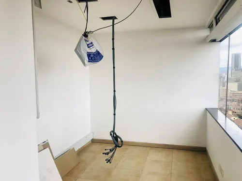 Oficina En Arriendo En Centro Internacional. Cod A1050032