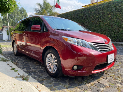 Toyota Sienna 3.5 Xle Mt