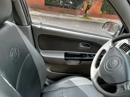 Kia Stylus La 1.5