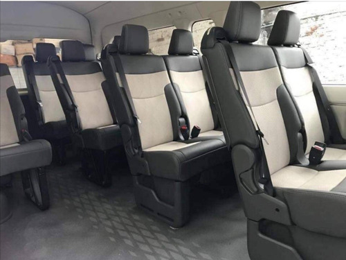 Imagen 2 de 10 de Renta De Camionetas Baratas Economicas Transporte Turismo