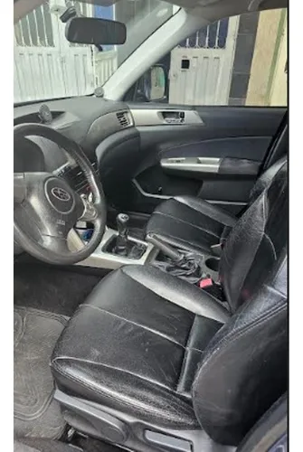 Subaru Forester 4x4 2000cc Mt Aa