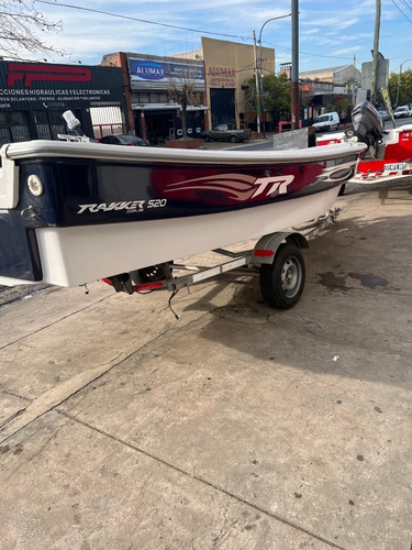Imagen 5 de 10 de Lancha Trakker 520 Pescador