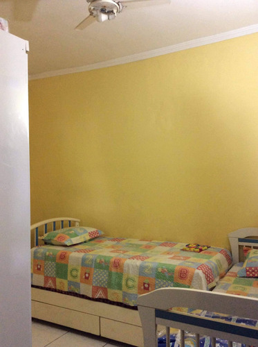 Imagem 12 de 15 de Casa Em Lugar Tranquilo E Familiar, Aceita Permuta Em Casa No Interior !! - 80