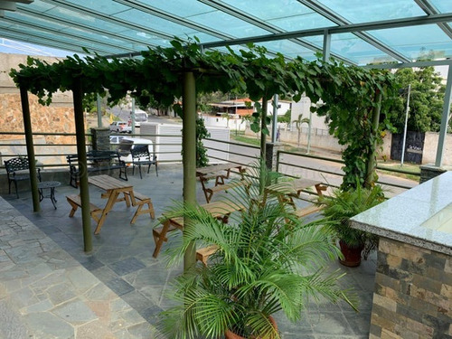 Hotel En Venta Playa Grande Es25-8854