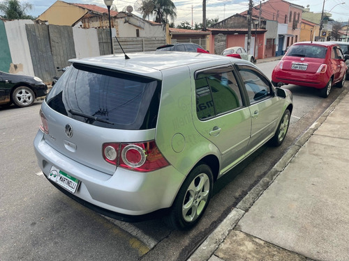 Imagem 7 de 8 de Volkswagen Golf 2009 Sportiline 1.6 Flex Completo