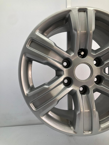 Rin 17 Original Ford Ranger 2021, 2022, 2023, 2024, 2025 Powder Coating Silver (Usado)