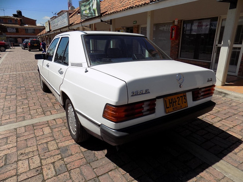 Mercedes-benz Clase E 190e 2.0cc Mt Aa