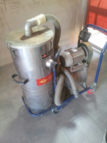 Aspiradora Industrial, 360v , Turbion , 90lts.