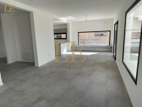 Casa A La Venta En Ceibos - Puertos Del Lago -