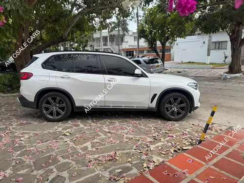 BMW X5 3.0 Xdrive 40I At