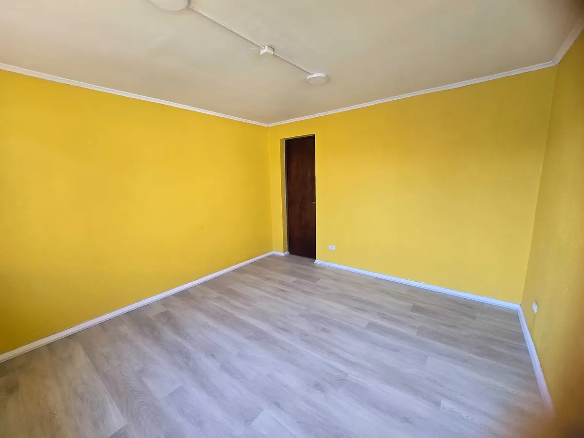 Imagen 2 de 18 de Hermosa Casa Colonial, A Pasos De La Plaza. (173900)