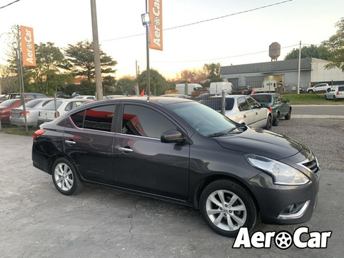 Nissan Versa Extra Full 1.6 2017 Impecable! Aerocar