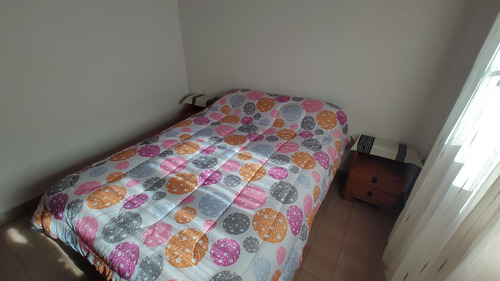 Departamento En Venta De 2 Dormitorios C/ Cochera En Costa Azul