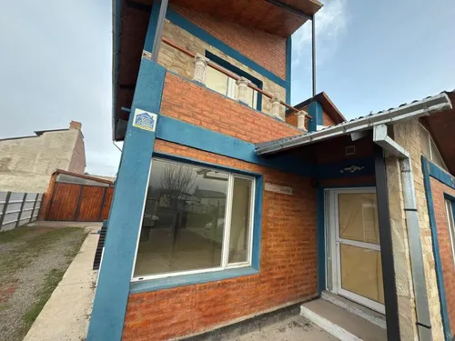 Casa En Trevelin A Metros Del Centro Con Gas - foto 1