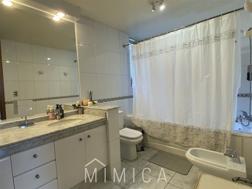 Departamento En Venta De 4 Dorm. En Vitacura