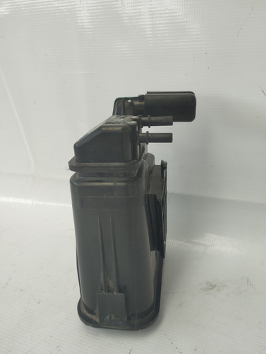 Filtro De Canister Chevrolet Trax Ls 1.8l Mod.13-16 Original (Usado)