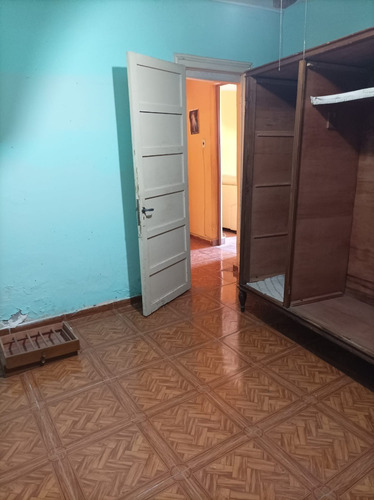 Imagen 4 de 14 de Casa De Dos Dormitorios Entrada Para Auto,patio,jardin