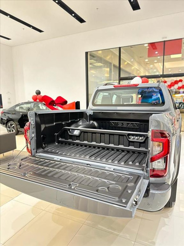 Nissan Frontier 2.3 16V TURBO DIESEL PRO4X CD 4X4 AUTOMÁTICO