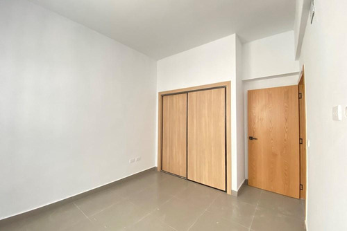 Lujosa Torre Casi Frente Al Mirador Sur, Apartamentos Modernos En Bella Vista Listos Para Entregar