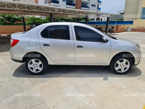 Renault Logan INTENS