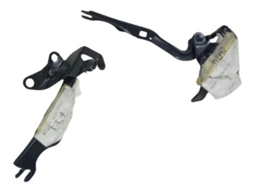 Imagen 3 de 3 de Bisagras De Capot Para Vehículo Mazda Modelo 3. Original