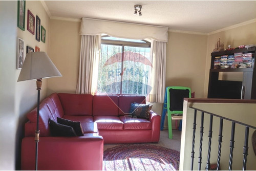 Casa En Venta Camino El Peumo, Hunganal