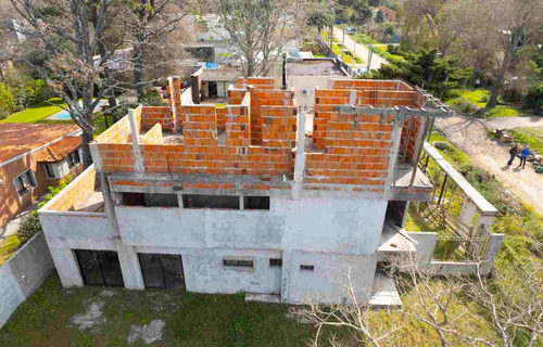 Venta Casa Y Construccion A Terminar En El Pinar